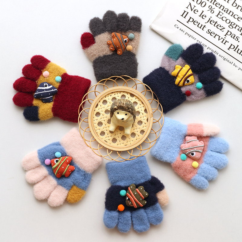 Children's gloves five finger split finger baby autumn and winter cute fashion boys and girls students thickened 1-3 years old 2 Warm children