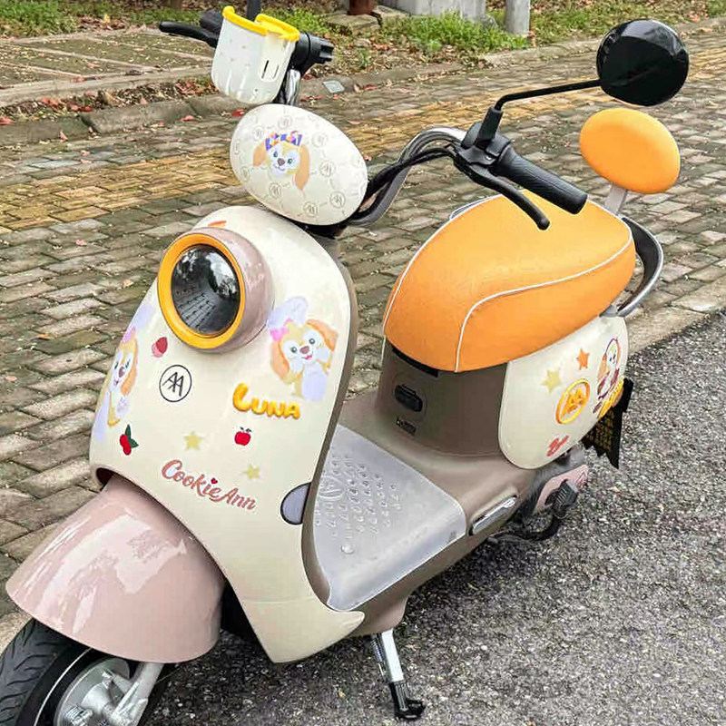 可琦安卡通可爱电动车摩托电瓶车划痕遮挡头盔装饰改装画防水贴纸