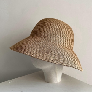 简约台湾草女士轻便透气草帽大帽檐遮阳帽度假沙滩帽可折叠纯色