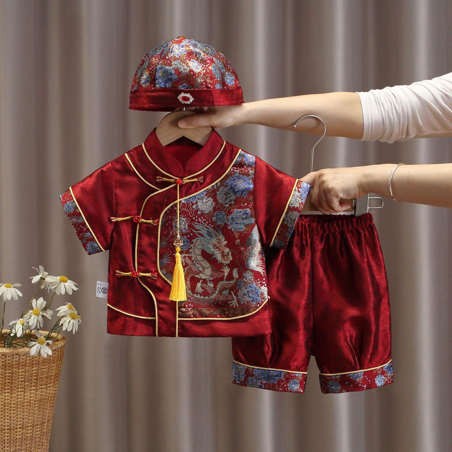 婴儿抓周宴衣服男宝周岁礼服夏季新中式套装满月生日喜庆复古冠衣图片