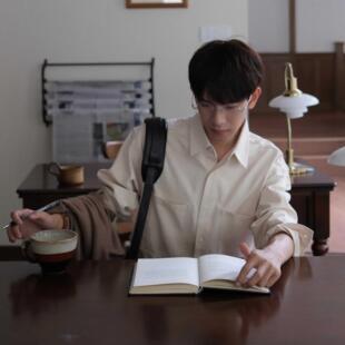 双口袋翻领新疆棉都市高级感潮流宽松百搭衬衫 Eli 彼得堡书屋