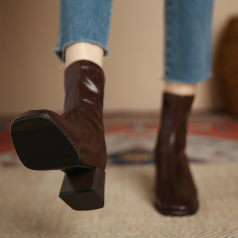 真皮马丁靴气质方头粗跟棕色踝靴