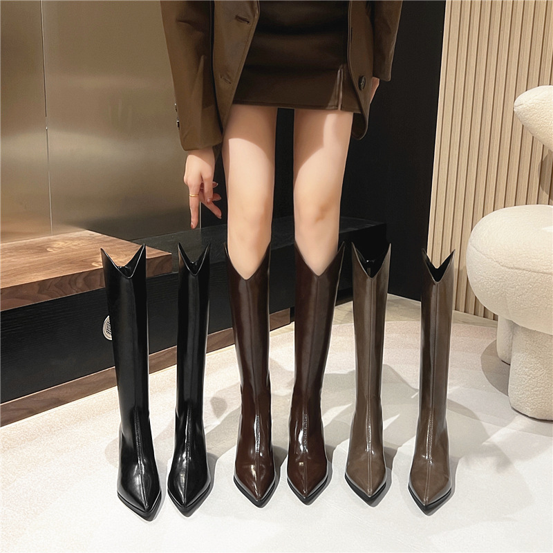 粗跟显瘦后拉链高筒真皮骑士靴