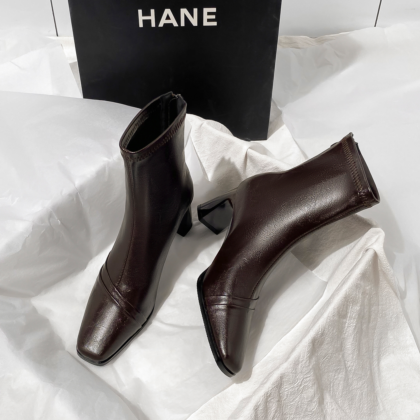 时尚复古法式后拉链方头加绒短靴