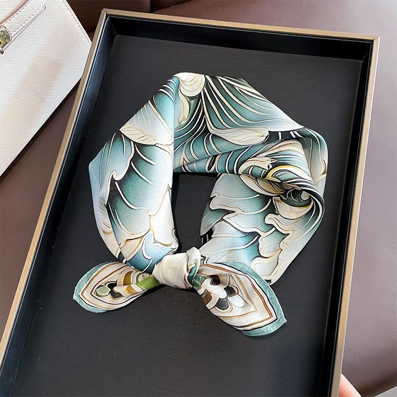 软糯真丝素绉缎小方巾衬衫装饰