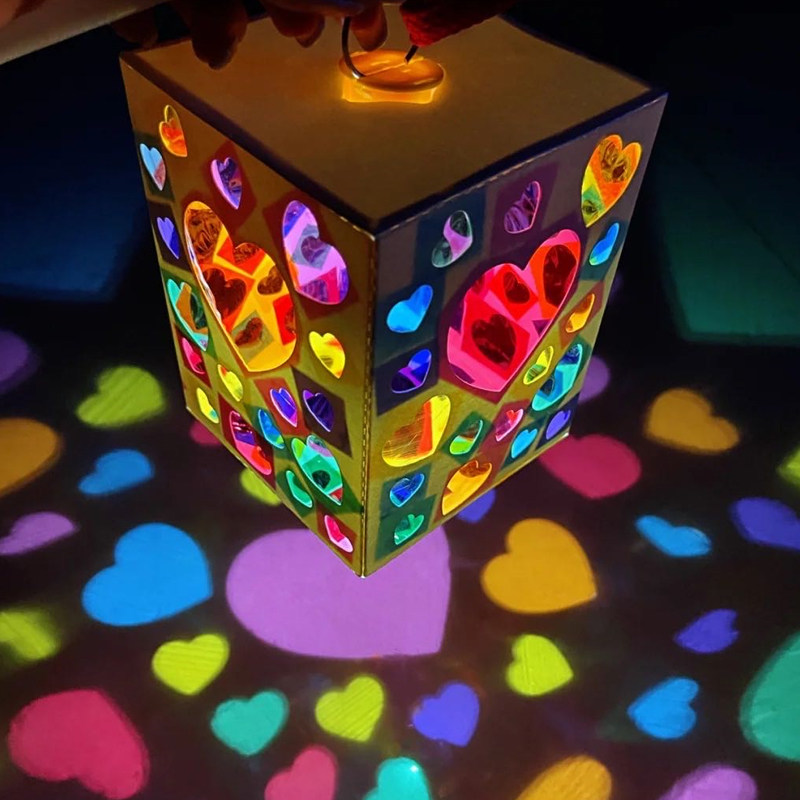 光影游戏儿童手工自制发光灯笼