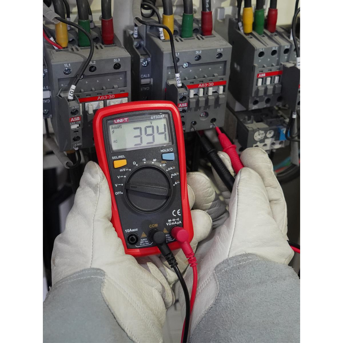 Unilide Ut33A+/Ut33B+/Ut33C+/Ut33D+高精度手持式抗烧数字万用