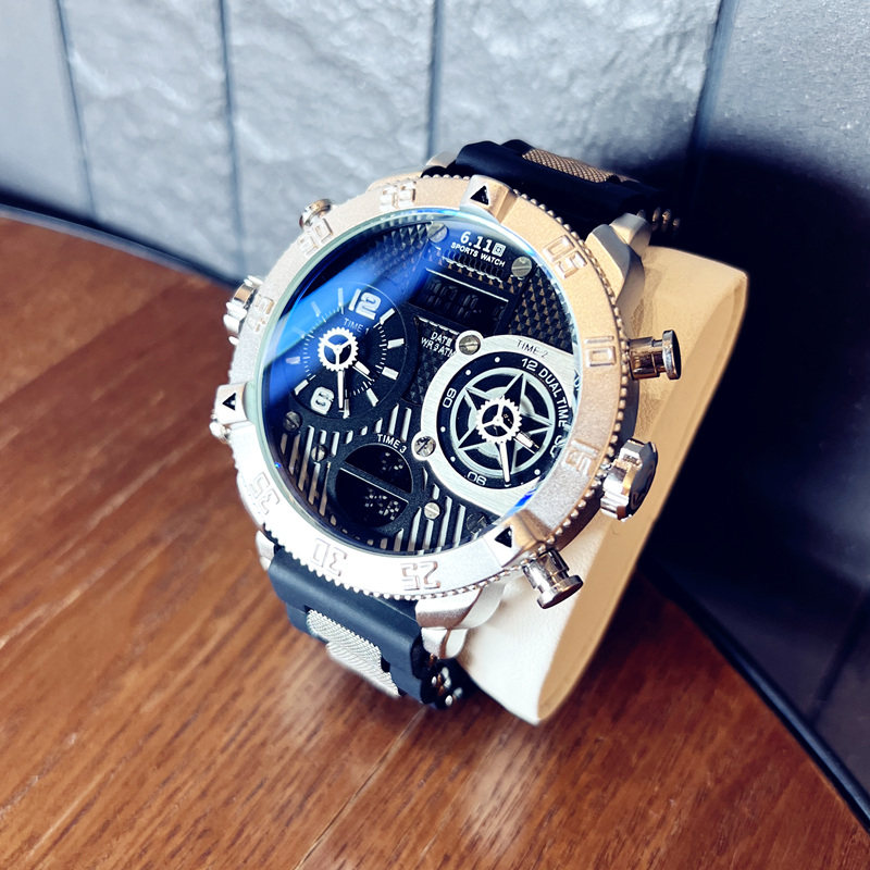 新款欧美风大表盘三机芯手表个性时尚潮流初高中学生男孩电子表潮