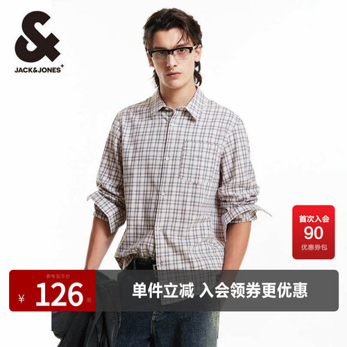 略宽松版型；含棉面料；满印撞色格纹印花