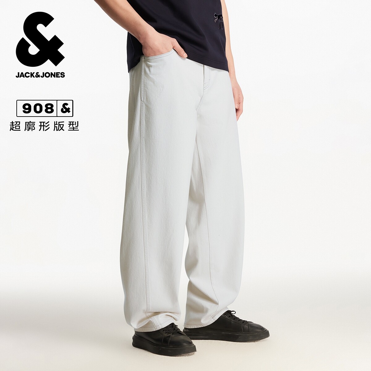 �ܿ���˹��װ���＾�¿�logoƤ���ճ��������ʰٴ����ţ�п����A01������ 175/82A  261Ԫ