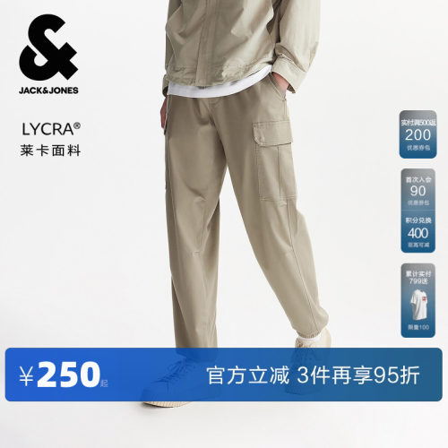 宽松版型；松紧系带腰头；两侧工装大口袋
