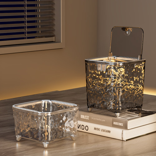 按压式带盖高颜值mini小垃圾桶