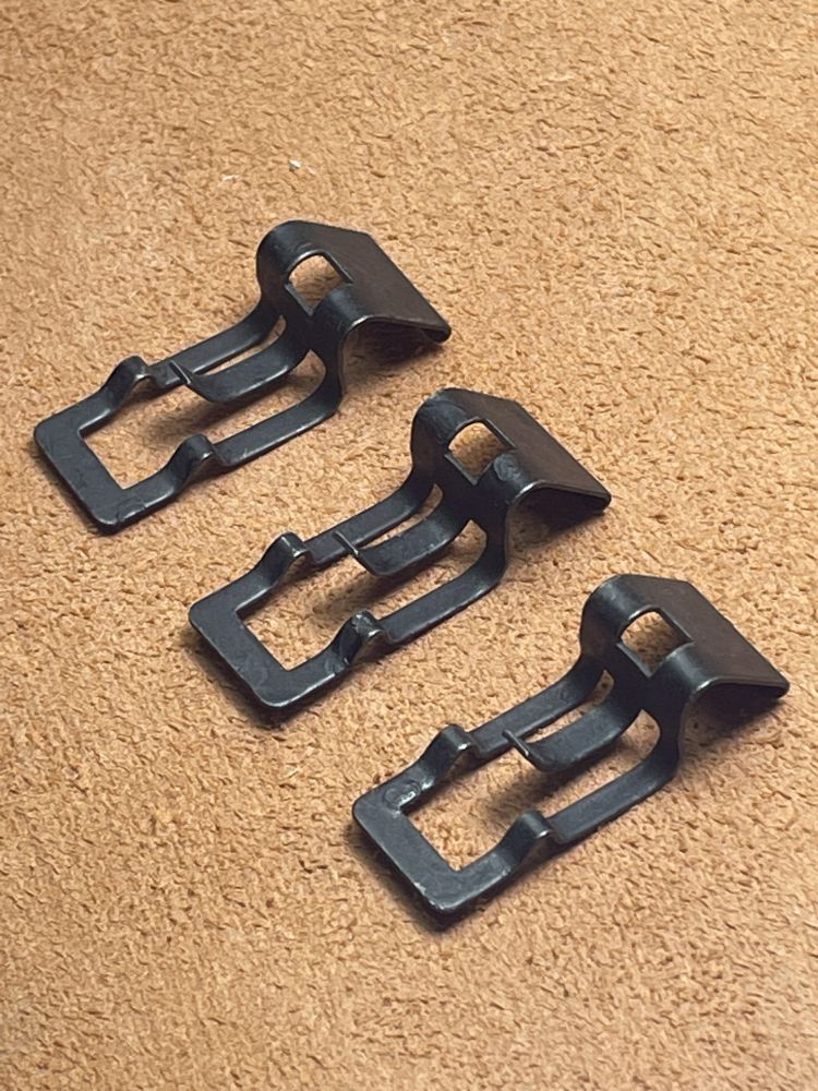 长城系列油箱盖弹簧弹起卡扣卡子