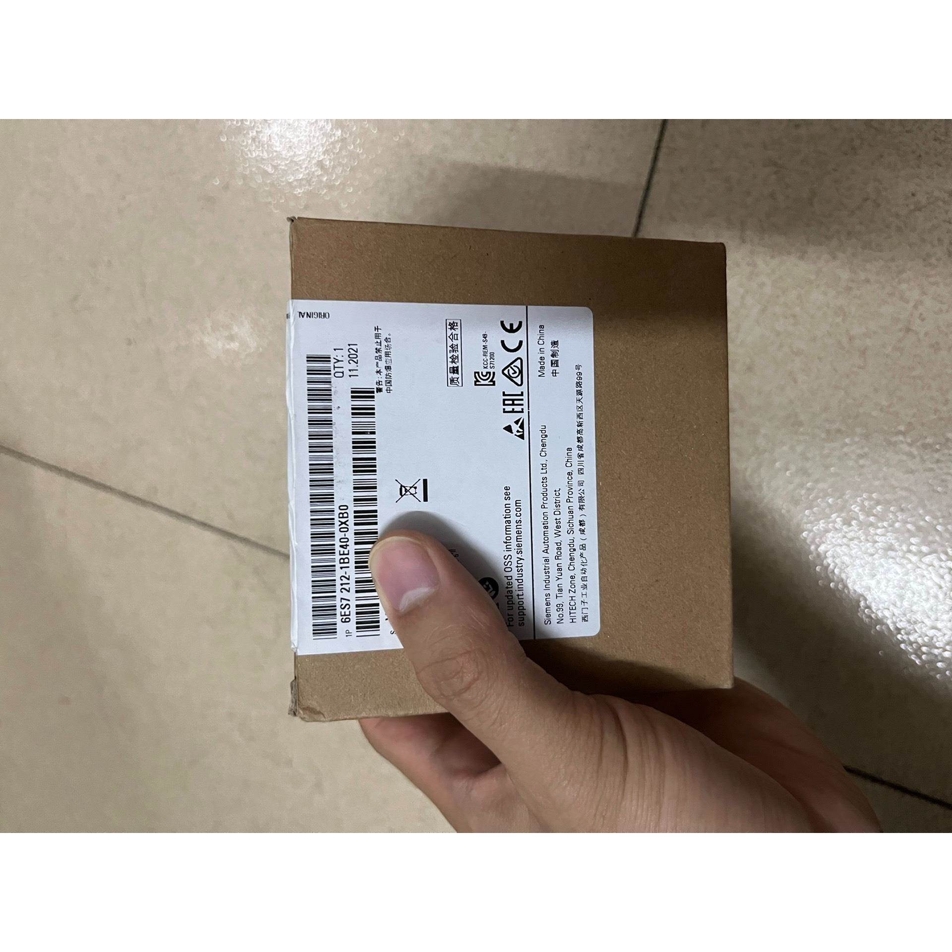 西门子212-1BE40全新未拆封，21年11月货。