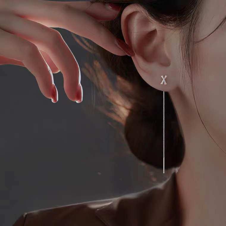 s925纯银字母耳线女简约气质耳坠
