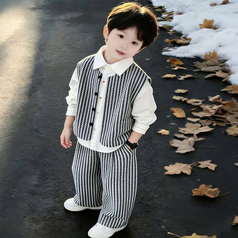 痞帅洋气男童套装2026新款儿童春装韩版衬衫马甲条纹小少爷三件套