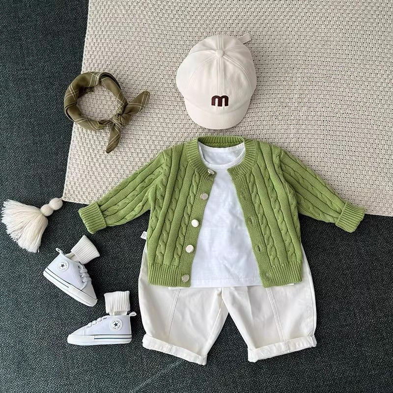 韩版男童2026春季新款绿色麻花毛衣儿童百搭外套白色休闲裤两件套