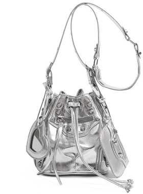 2024款ins新款抽带女包时尚水桶包铆钉机车包三件套宽肩带单肩斜