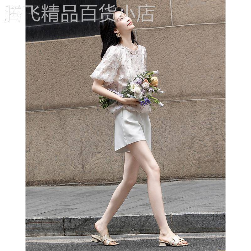 时尚设计感气质花朵雪纺衬衫2026夏款宽松法式淑女通勤泡泡袖上衣