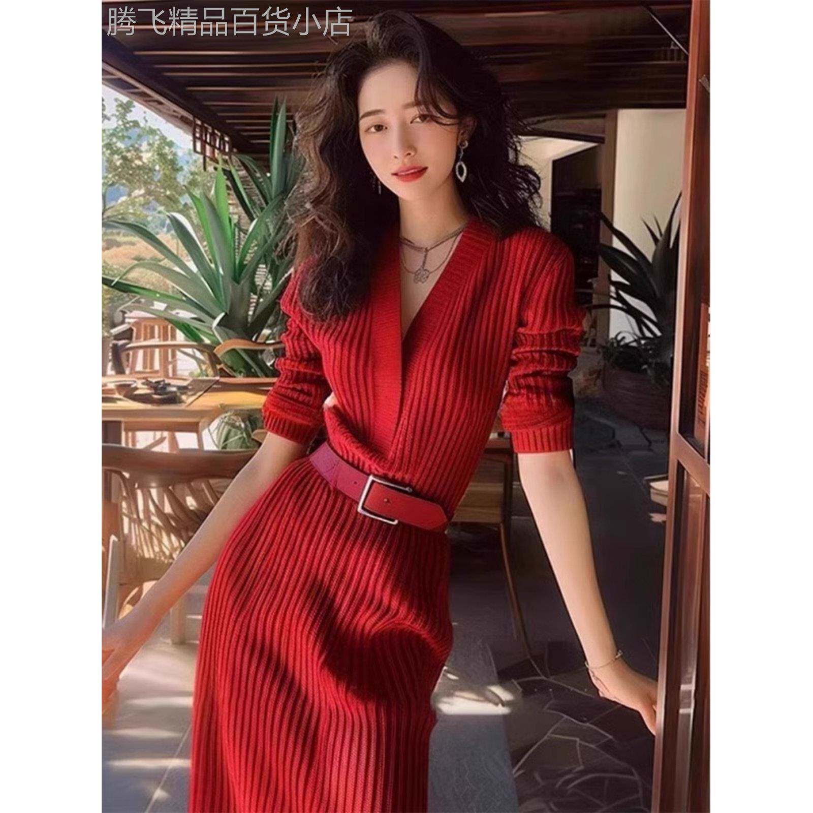 欧洲站秋季女装2025新款可及奢华高端优雅红色针织连衣裙配大衣