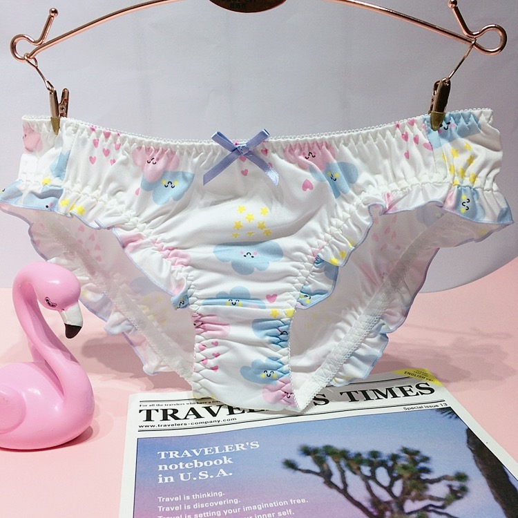 可爱真丝学生内裤女蕾丝少女日系内裤套装女冰丝款学生韩版 少女