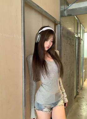 Sunn21 Pure Desire性感的v领下摆长袖t恤，适合初秋女性，配肩垫