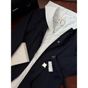 预约中 3.3截团｜济慈女子｜校供感某医科学院旧制连衣裙＋风衣