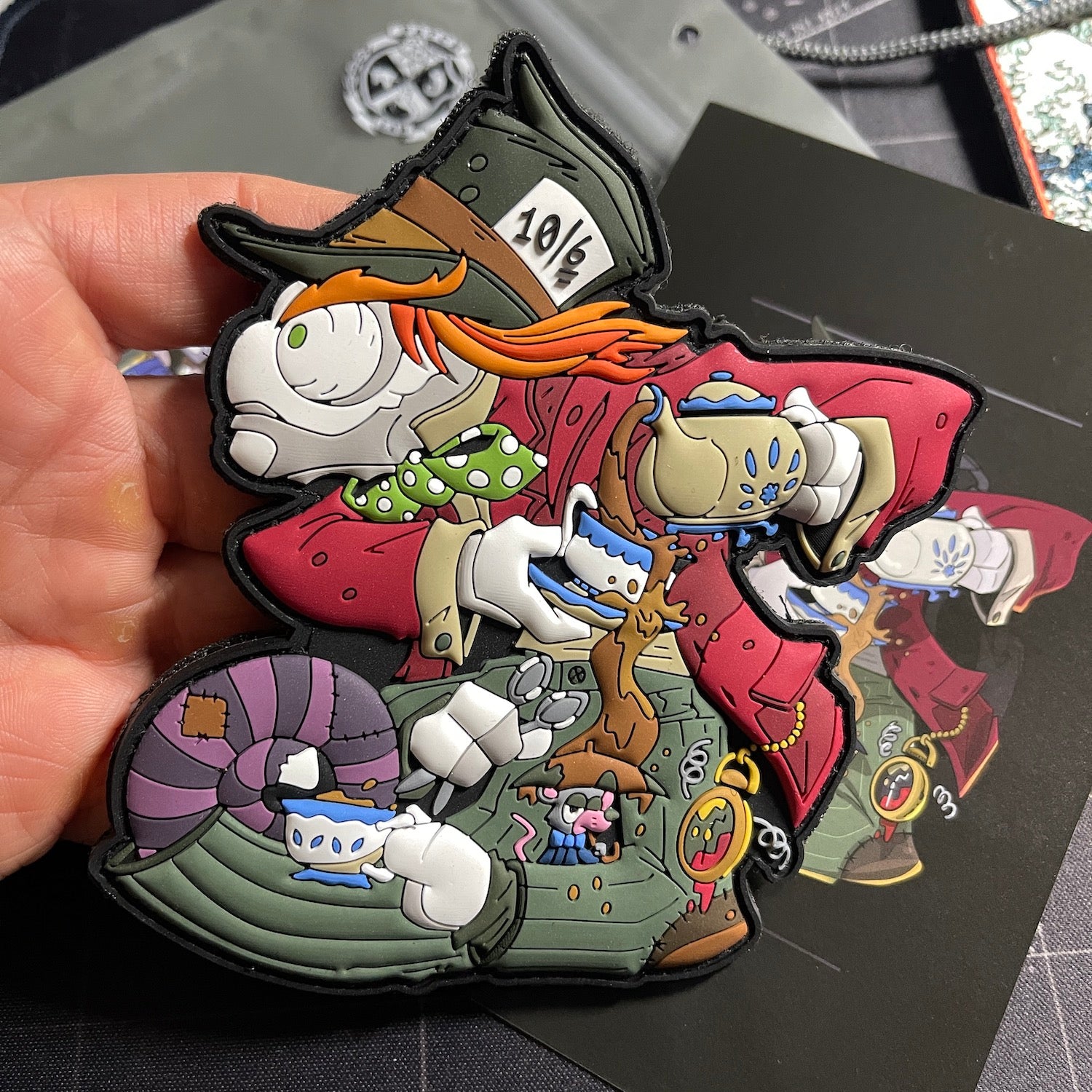 德国PATCHLAB变色龙军团疯帽人Mad Hatter士气章个性变色龙魔术贴