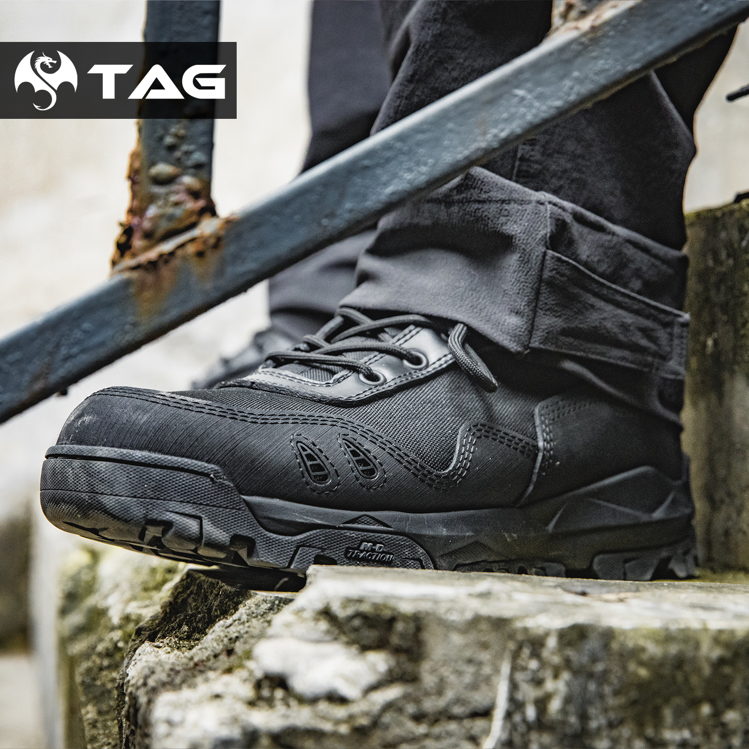 户外登山鞋战术靴Magnum