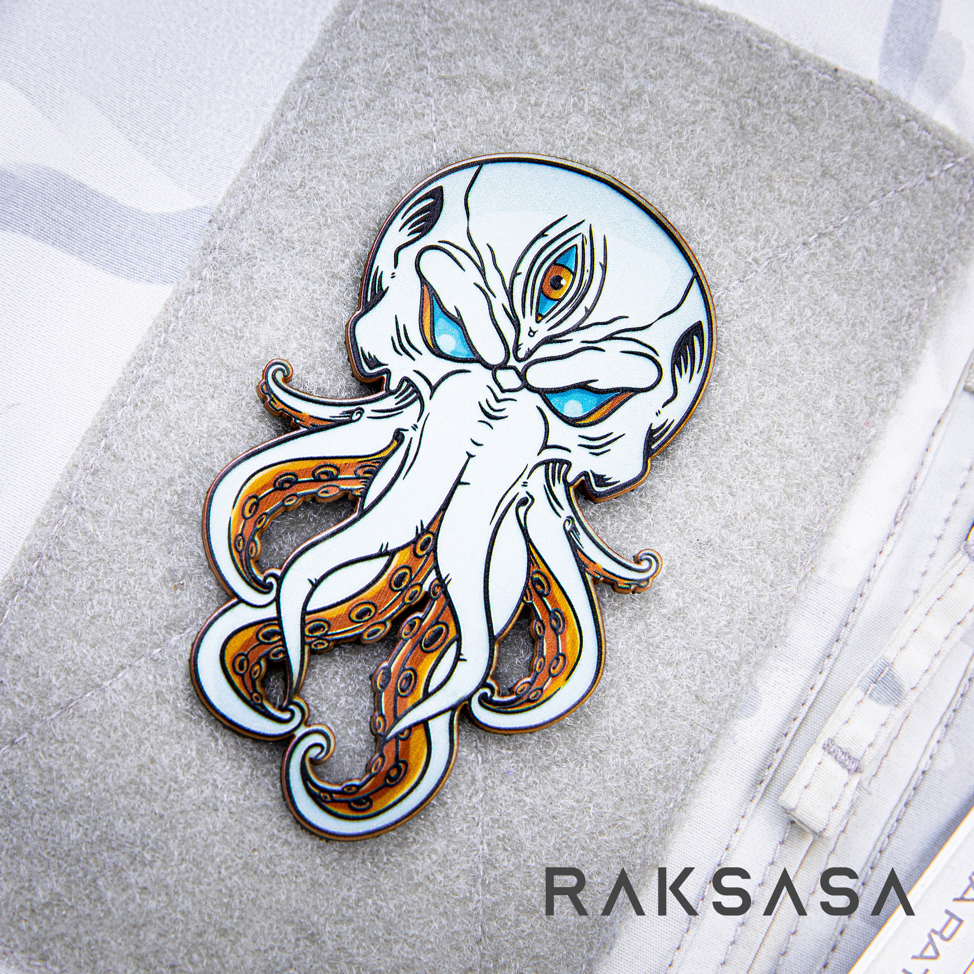 现货正品 raksasa variation kraken 北海巨妖 克拉肯 夜光士气章