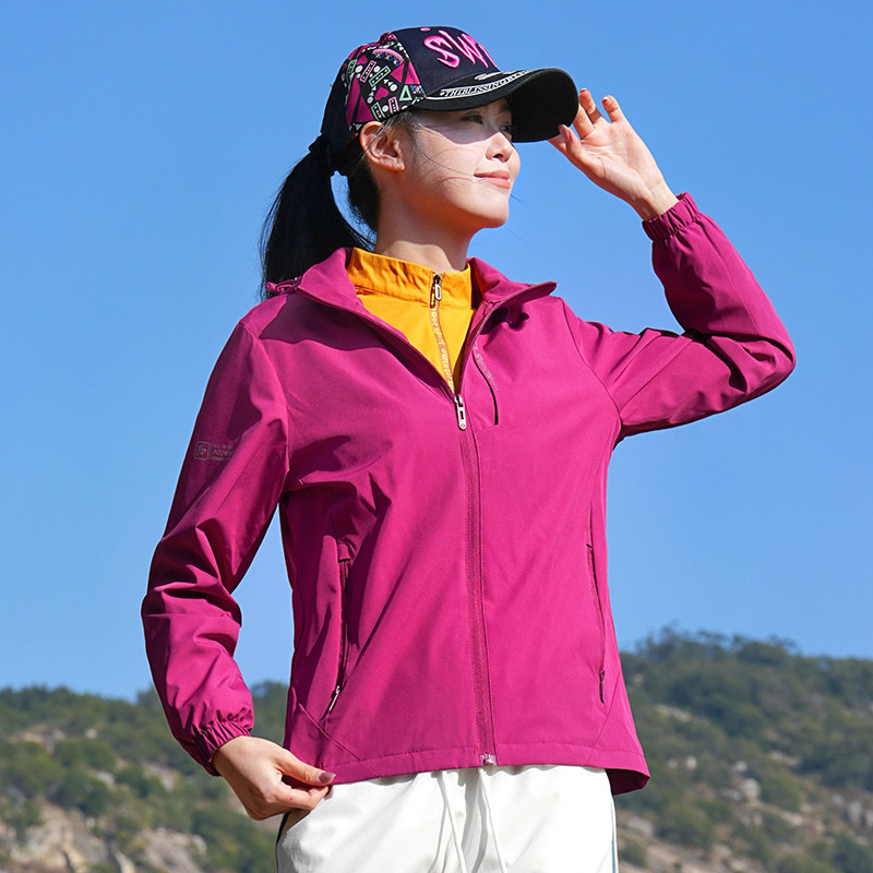 户外冲锋衣女款防风防水运动上衣防刮耐磨徒步登山服跑步外套春秋