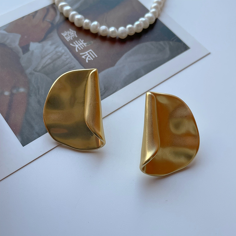 黄铜镀真金欧美风耳钉