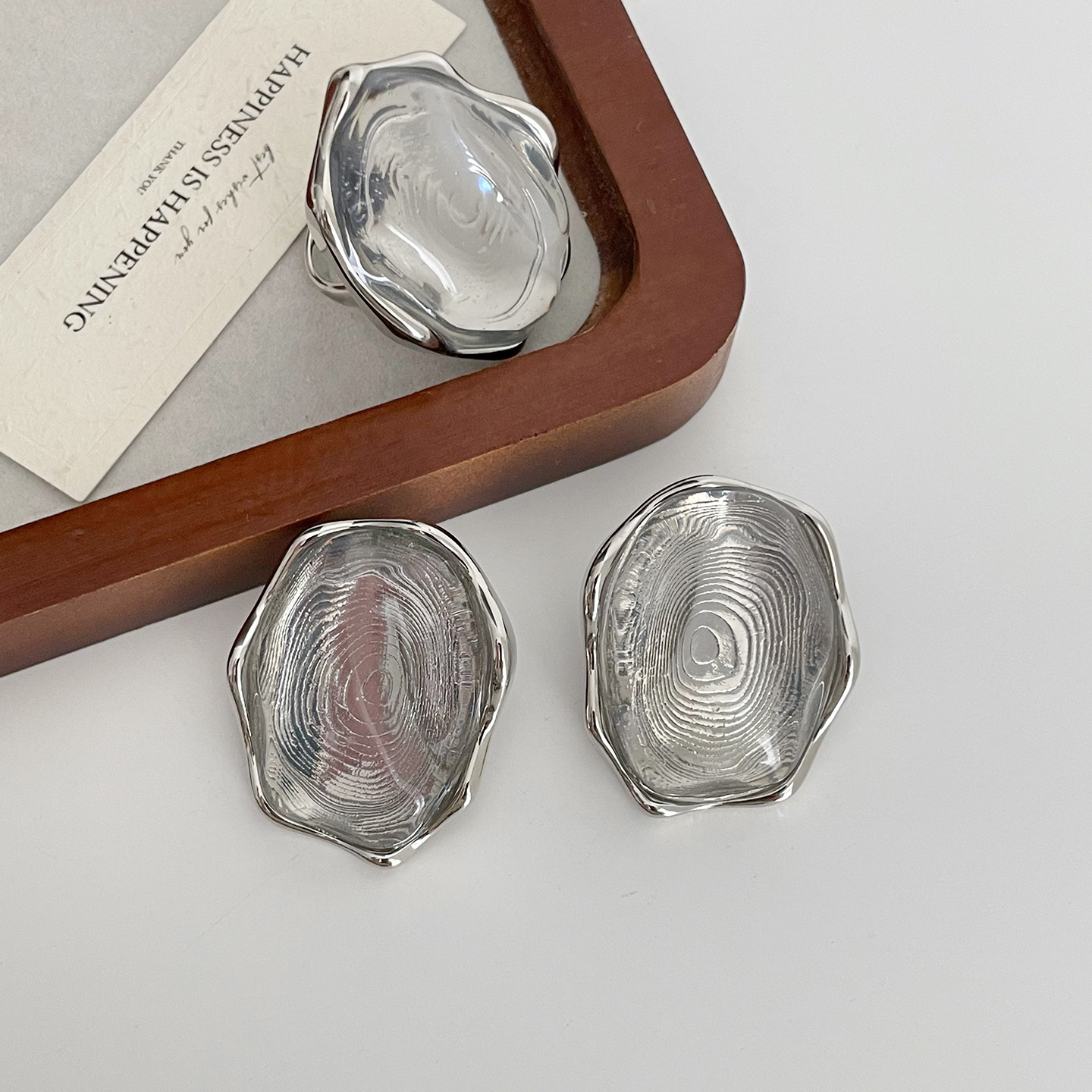 欧美风夸张轻奢感明星博主同款塞蒂娜之泉耳钉戒指小众设计饰品女