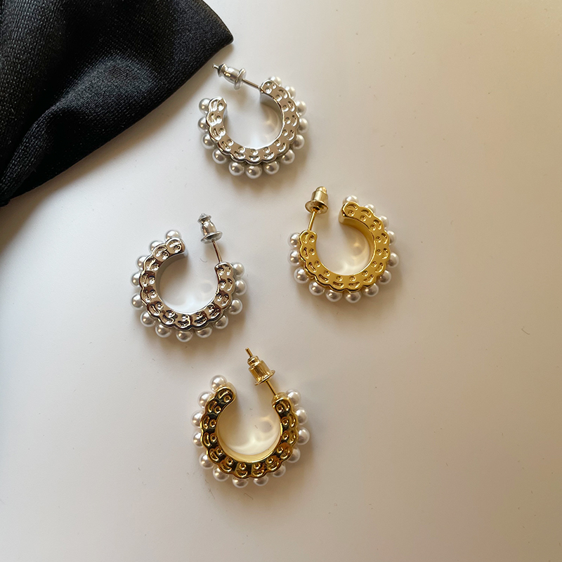 高级感珍珠耳环c形独特耳饰
