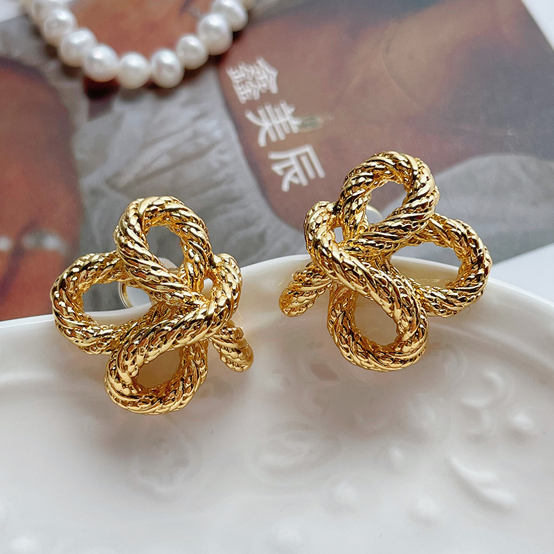 2022年新款打结复古耳钉