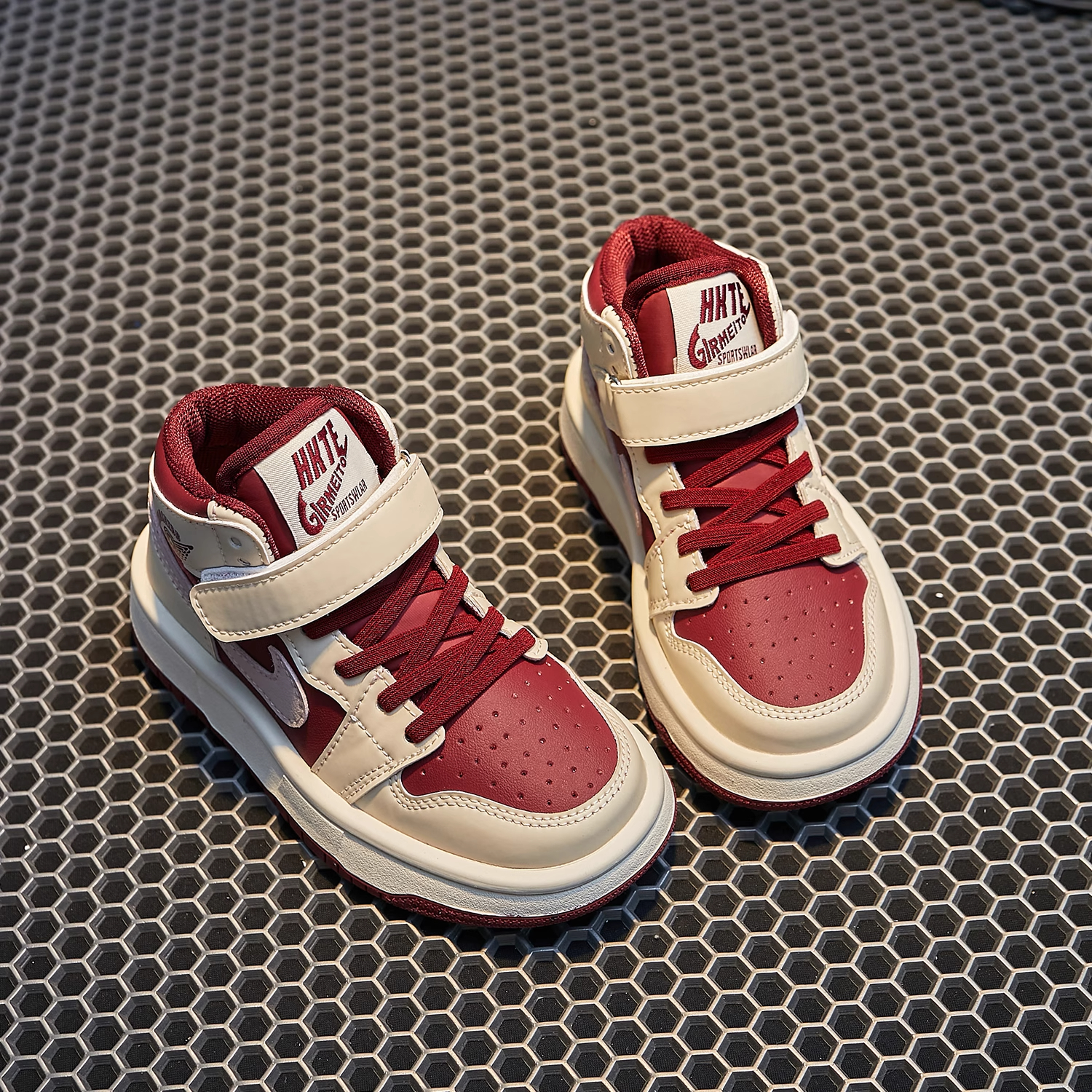 小二推荐：正品儿童运动鞋子