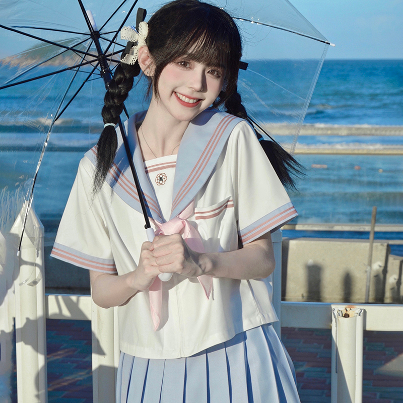 何子家校供甜美夏服短袖水手服