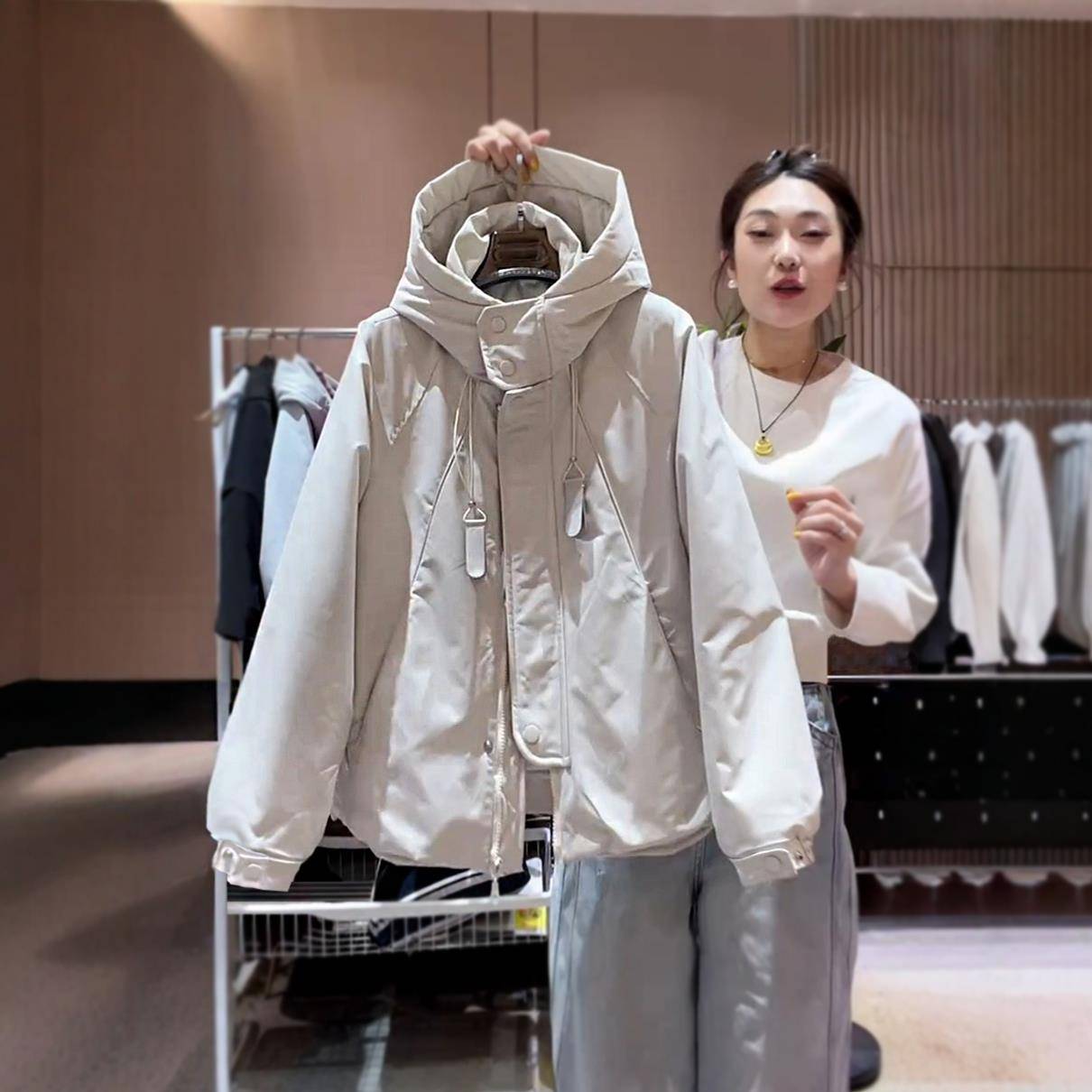 2025新款秋冬夹棉棉服女短款冬季加棉冲锋衣独特超好看二棉外套厚