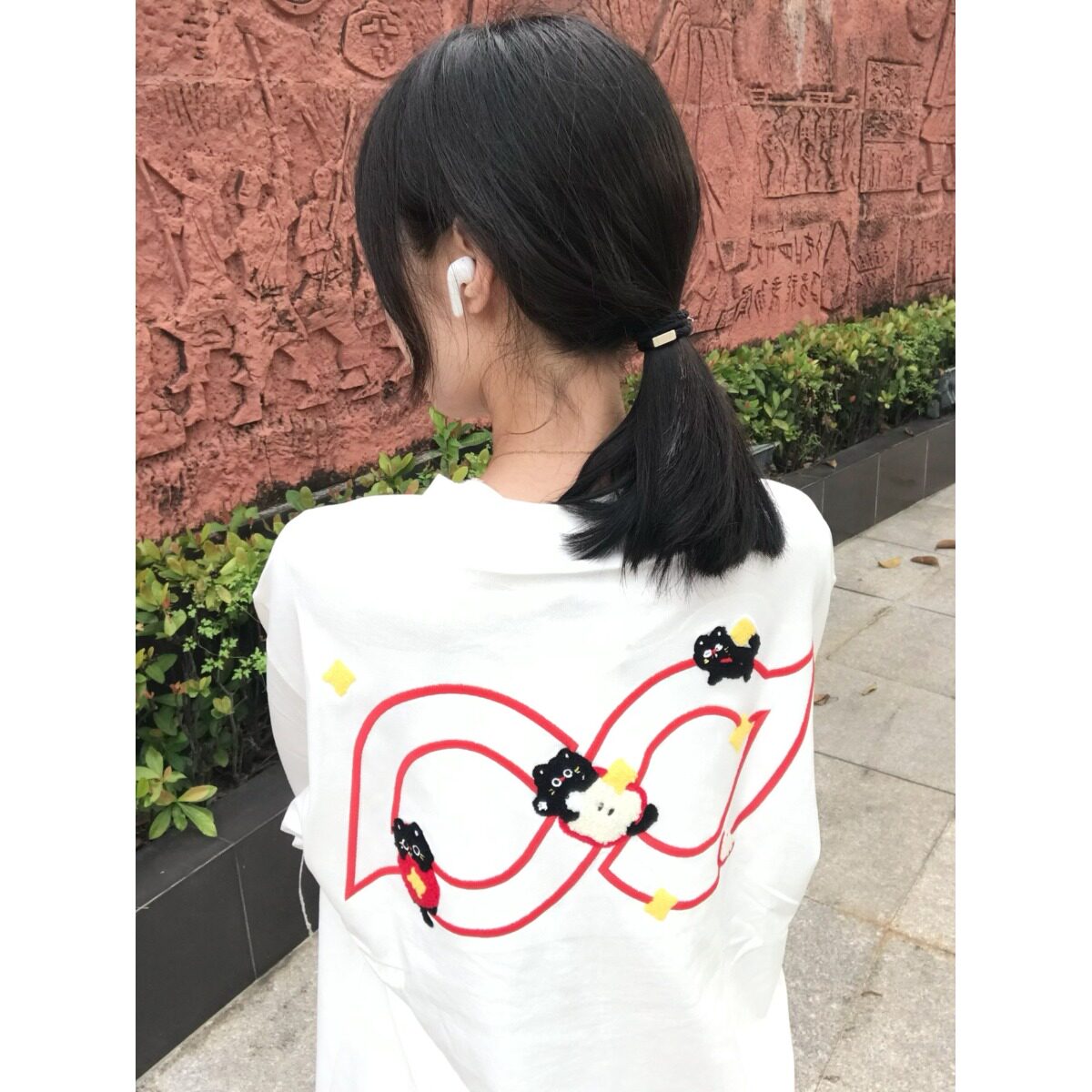 刺绣款螺口长袖LK8188款3XL黑色白色P28