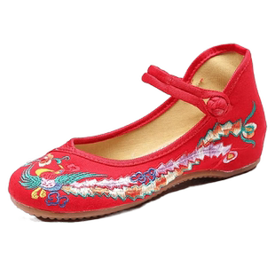 老北京女布鞋民族风绣花鞋坡跟鞋红色婚鞋广场舞蹈鞋汉服单鞋