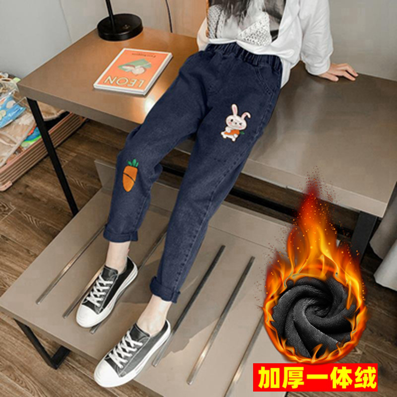 女童加绒加厚牛仔裤2024冬新款女孩宽松洋气弹力中大童一体绒棉裤