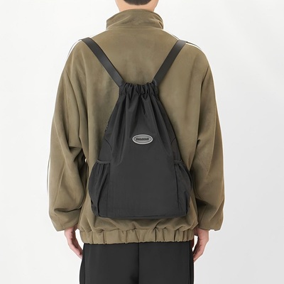 路可斯威运动双肩包小型轻便出游包包男款户外休闲徒步登山包背包