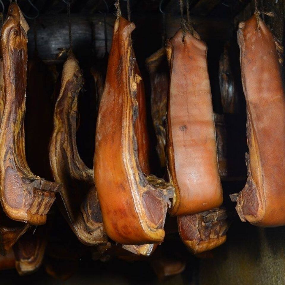 重庆烟熏老腊肉整块宝肋