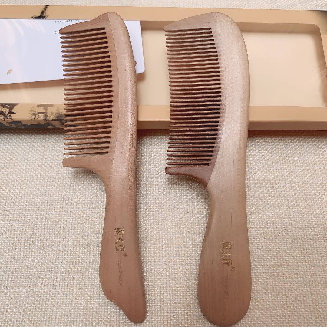 谭木匠YHNJM0301 0304天然牛筋木梳子送父母送女友创意毕业季礼物在类目 家庭/个人清洁工具, 个人洗护清洁用具, 梳子/便携用镜, 梳子/化妆梳/按摩梳中 - 来自Buy2taobao.com提供专业的淘宝代购服务