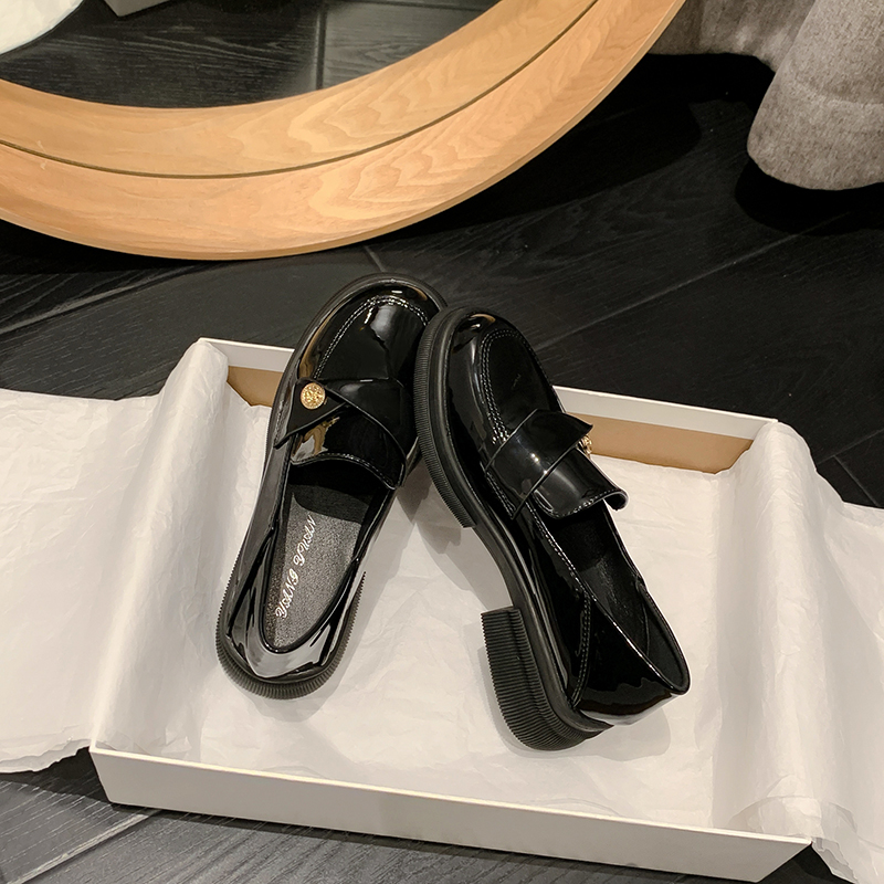 学院风厚底小码乐福鞋黑色小皮鞋
