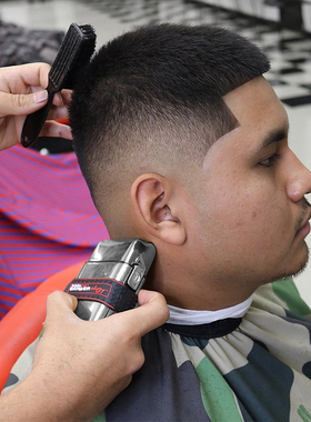 babyliss巴比丽丝油头渐变专用剃须刀光头专用神器理发器推白电推