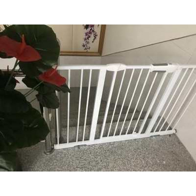 Child protective barrier stair gate pet dog isolation door b