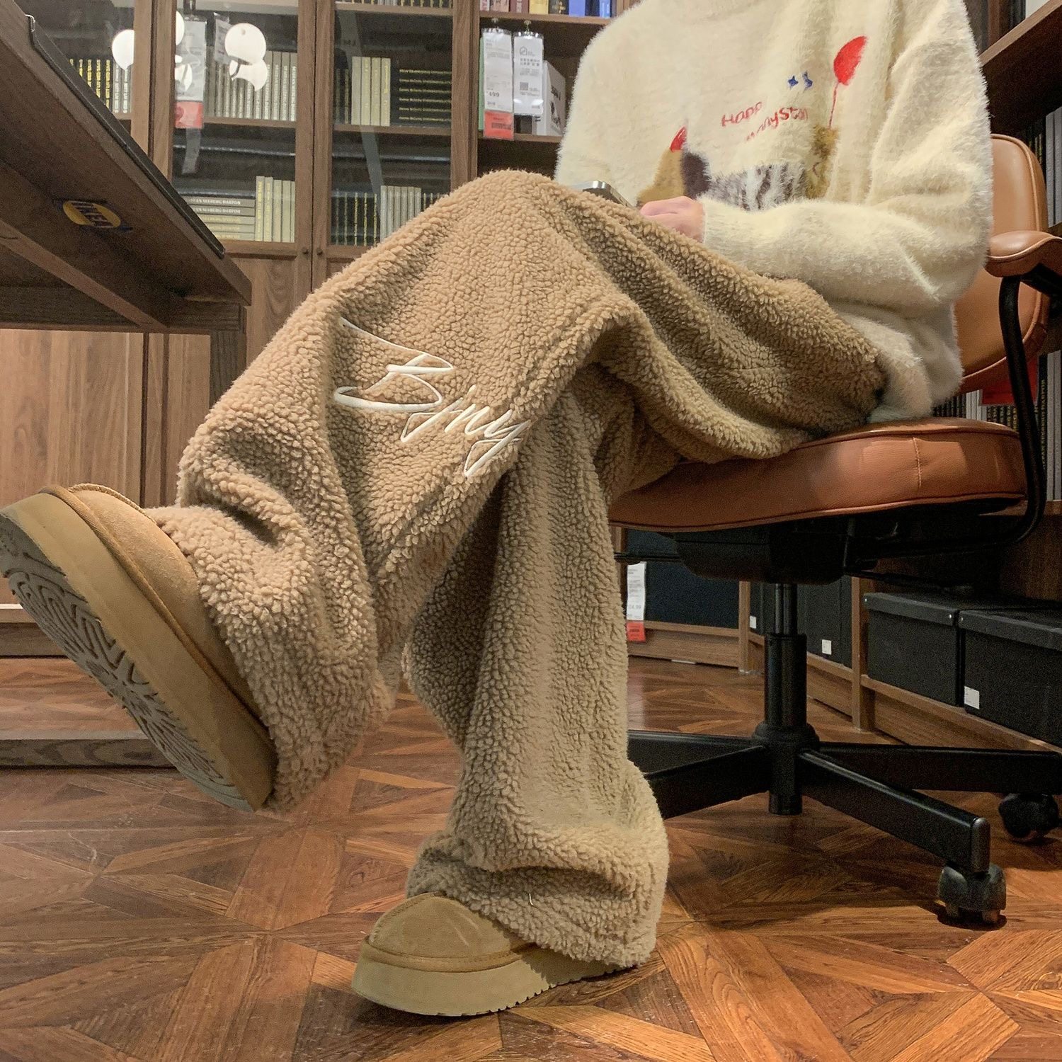 黑色东北外穿棉裤男加厚摇粒绒刺绣休闲裤cleanfit直筒羊羔绒卫裤,男装,棉裤,淘宝优惠券,粉丝福利购,淘宝优惠卷