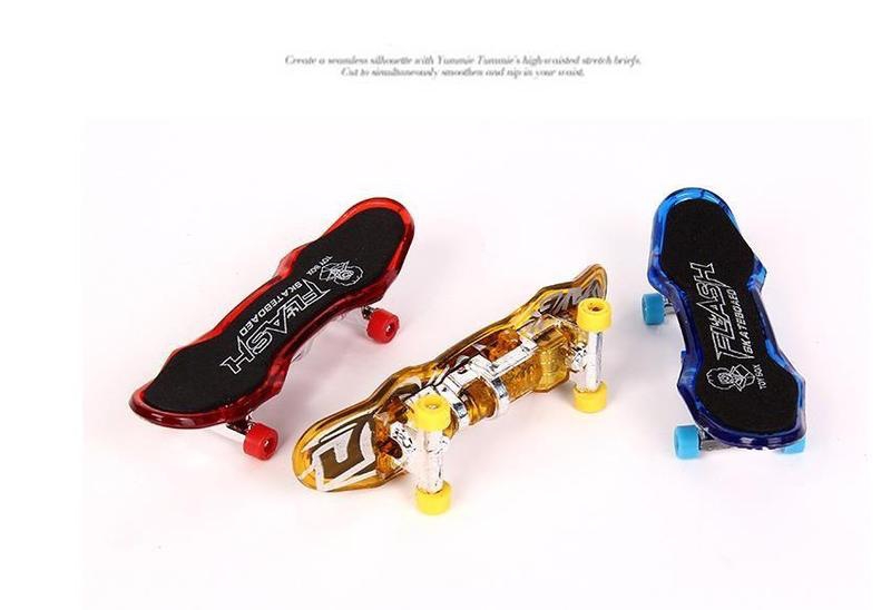 上新手指滑板儿童玩具男孩发光玩具创意迷你滑板车闪光炫彩小礼l|ruв категории игрушка/коляска/головоломка/блоки/модель, коляска/детей на роликах, скейтборд/жизнеспособность Совета - от Buy2taobao.com для оказания профессиональной услуги покупки агента Taobao