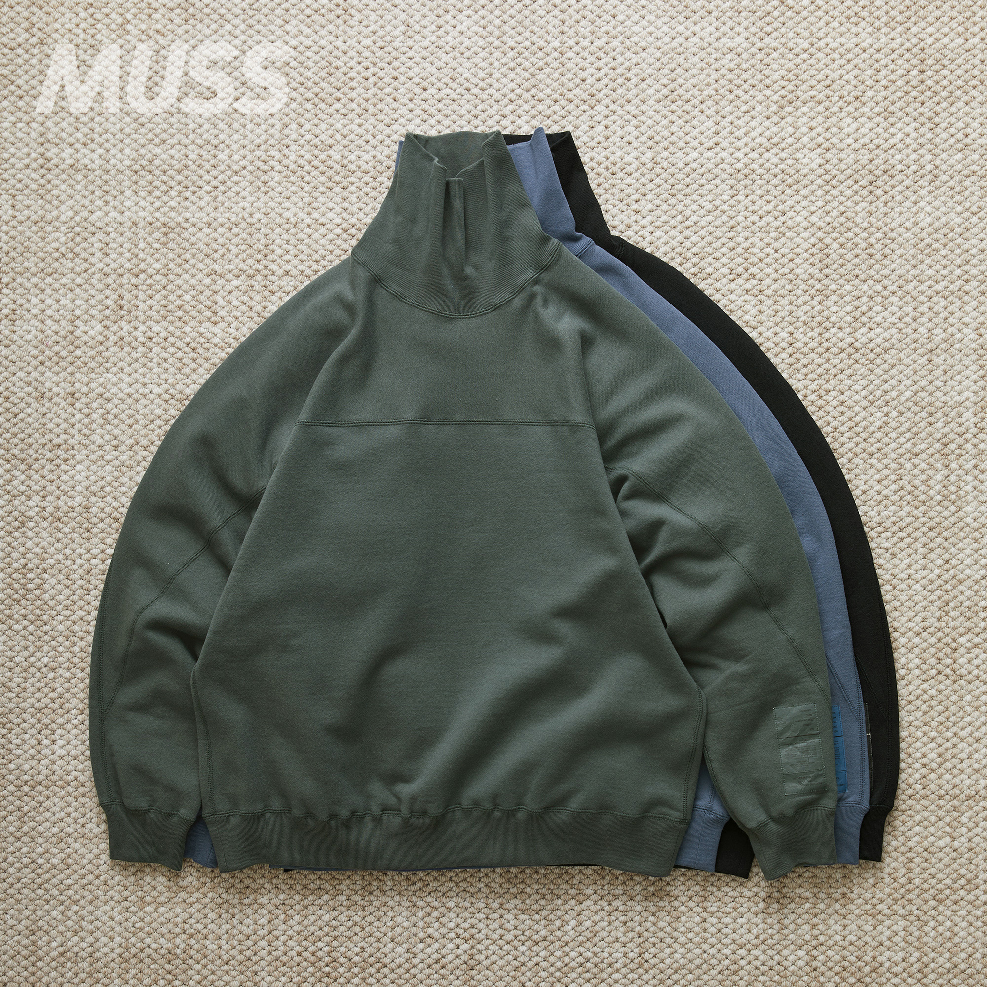 N.HOOLYWOOD日产保暖高领卫衣